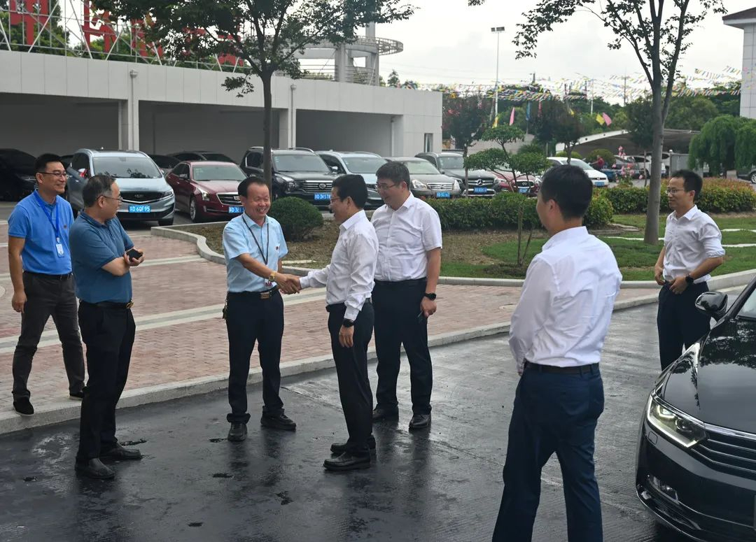 武进区区长陈志良一行莅临beats365(中国区)-唯一官方网站集团参观指导！