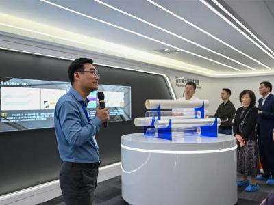 江苏省建材行业协会理事长一行莅临beats365(中国区)-唯一官方网站集团参观考察